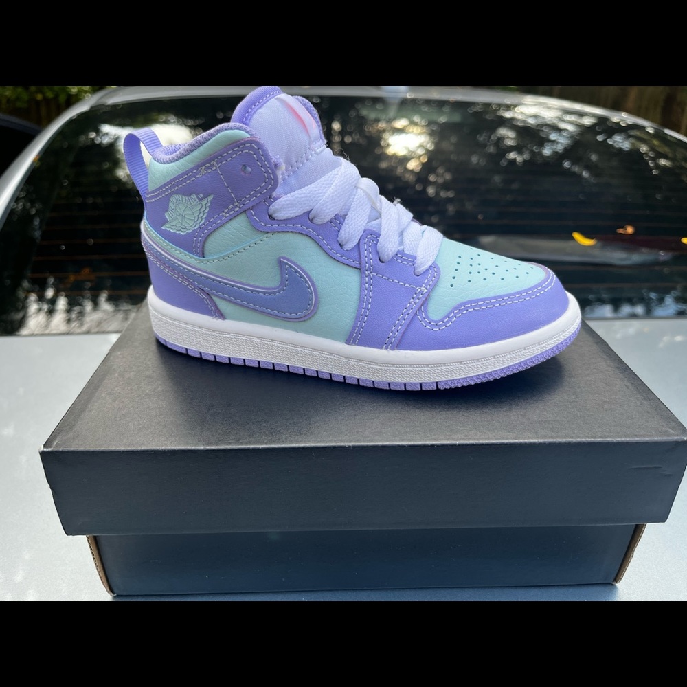 Brand New Jordans ..Purple Pulse/ Glacier Blue